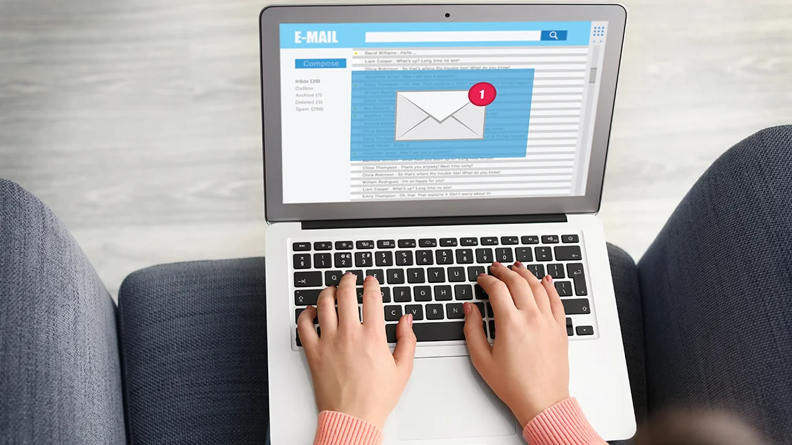 Tendencias - Cómo enviar e-mails en frío y posibles problemas legales
