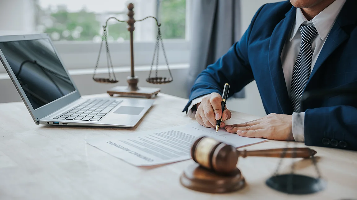 ¿Qué pasa si la empresa no acude al juicio o SMAC?